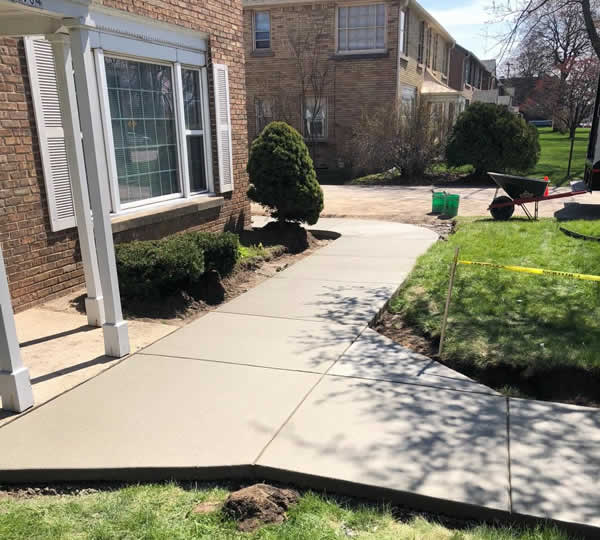 Kenosha Concrete Sidewalk Installation